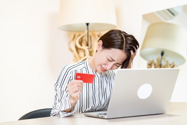 審査に通るか不安な人へ!通りやすいカードローンを見つける方法と審査に「落ちない」ための全対策